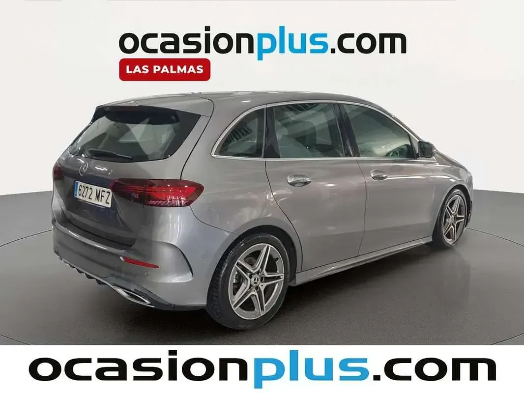 Usado Mercedes B200 150 CV (110 kW) 2023 Gris Utilitario