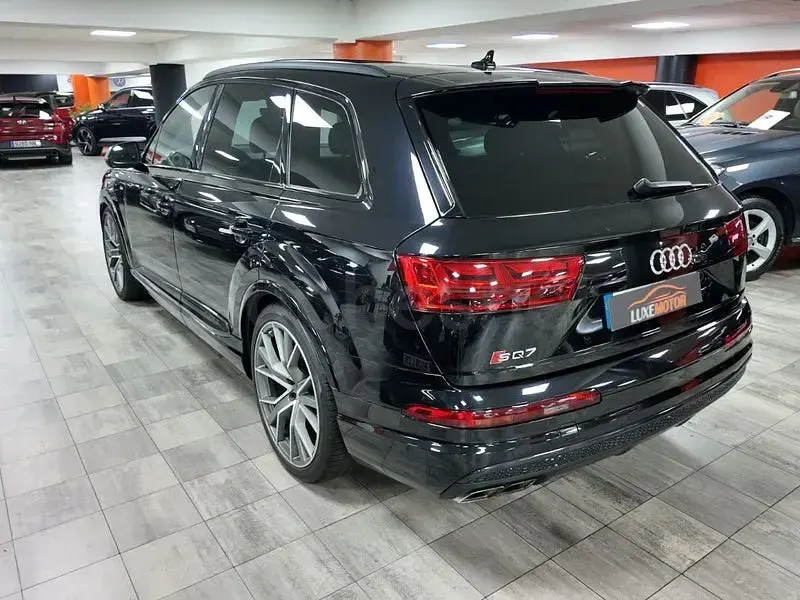 Usado Audi SQ7 435 CV (319 kW) 2017 Negro SUV