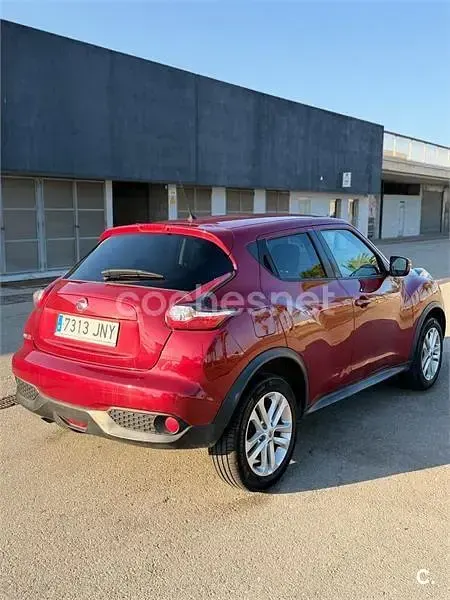 Usado Nissan Juke N-Connecta 115 CV (84 kW) 2016 Rojo SUV