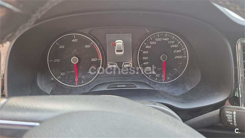 Begagnad Seat Ateca 4Drive 150 HK (110 kW) 2016 Orange SUV