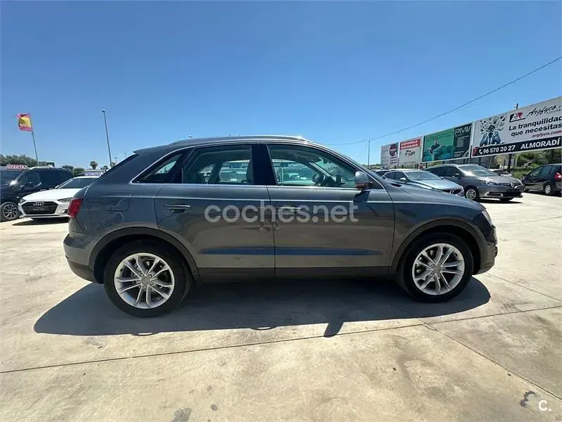 Usado Audi Q3 Ambition 211 CV (155 kW) 2012 Gris / plata SUV