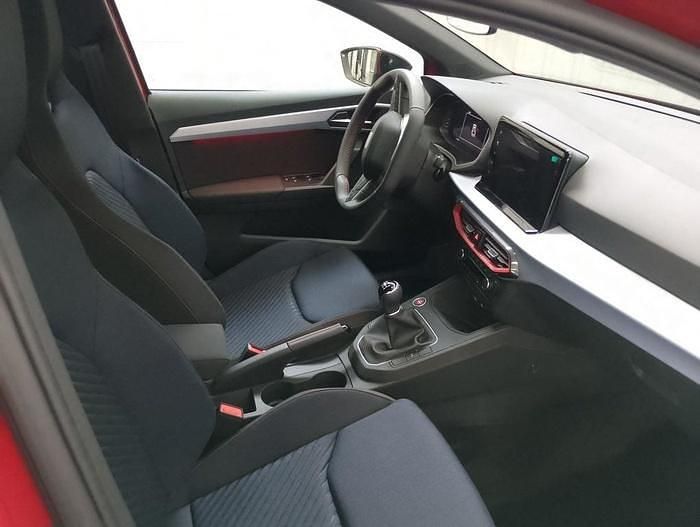 Nuevo Seat Ibiza FR 115 CV (84 kW) 2025 Rojo Utilitario