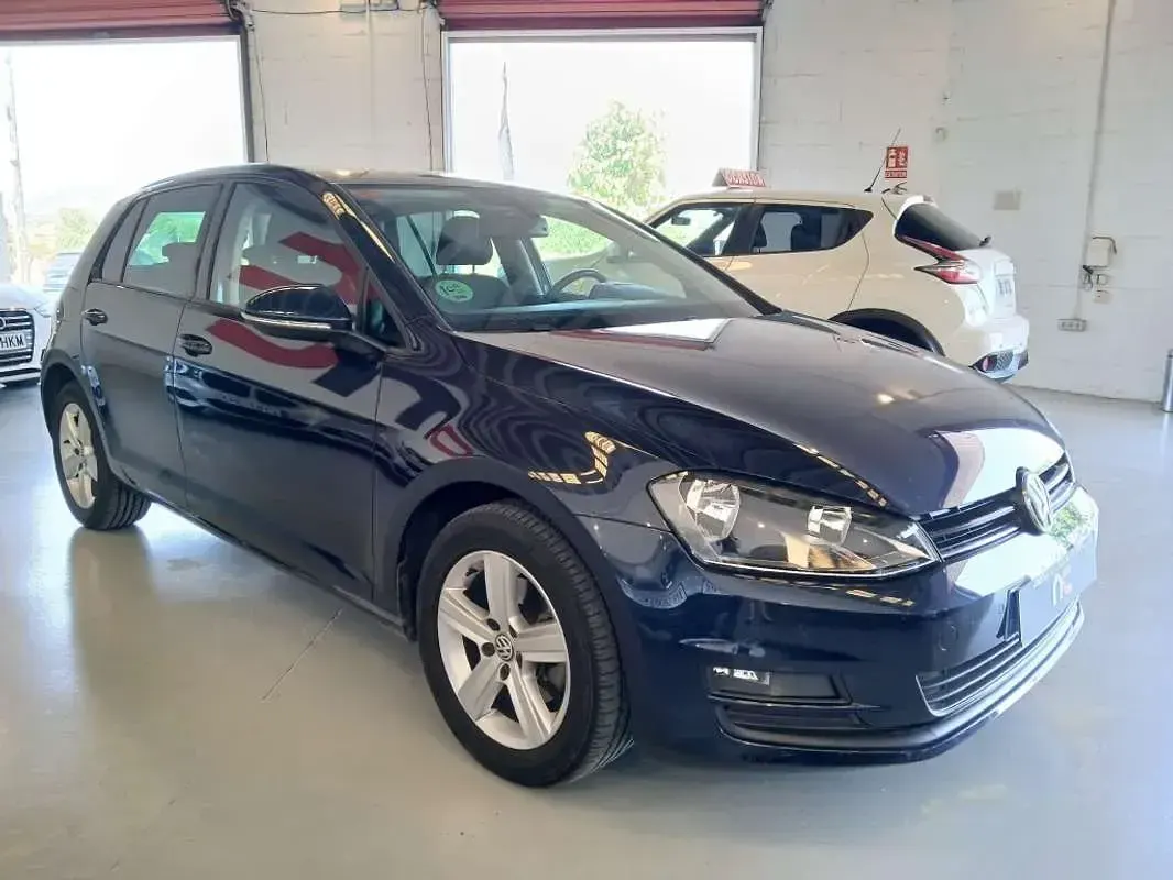 Usado VW Golf VII Advance 122 CV (89 kW) 2015 Azul Utilitario