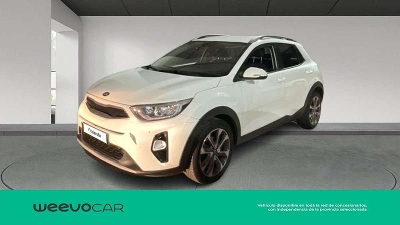 Usado Kia Stonic 101 CV (74 kW) 2019 Blanco SUV