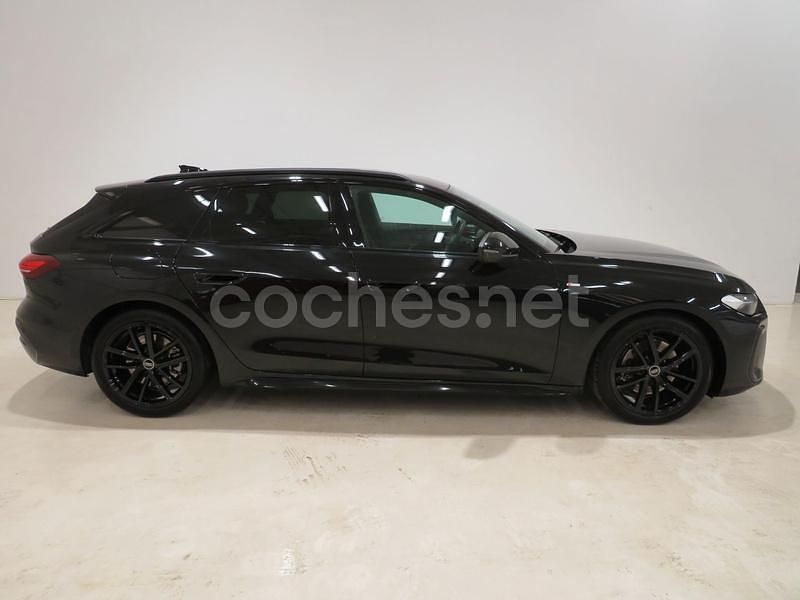 Usado Audi A5 204 CV (150 kW) 2025 Negro Familiar
