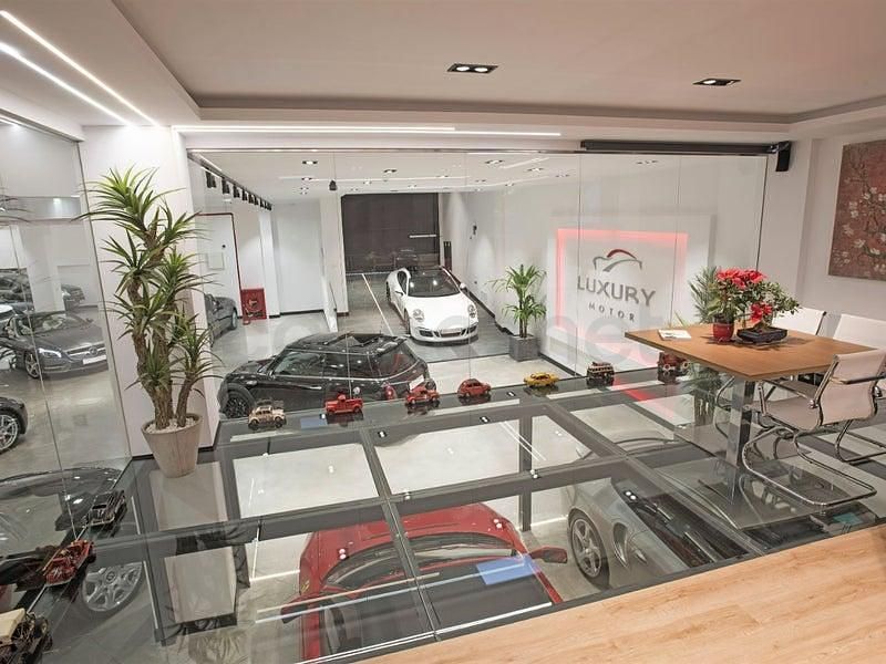 Usado Audi SQ8 S-line plus 507 CV (372 kW) 2023 Gris / plata SUV