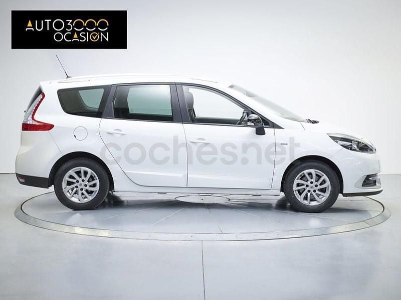 Usado Renault Grand Scénic III LIMITED 110 CV (80 kW) 2015 Blanco Monovolumen