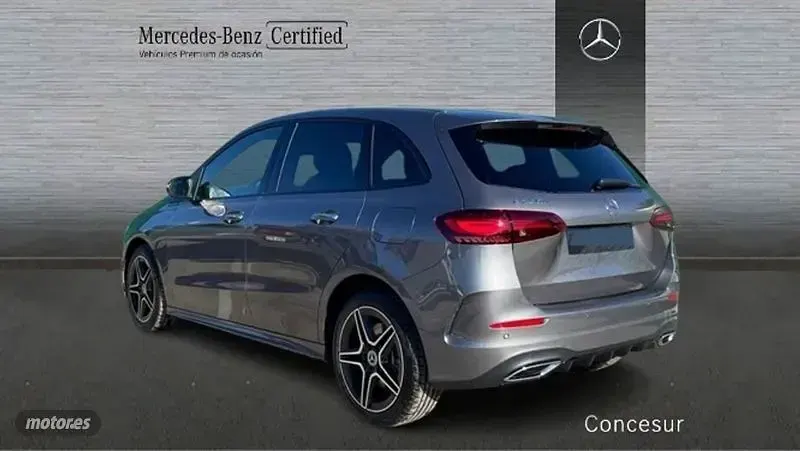 Usado Mercedes B250 217 CV (159 kW) 2025 Gris Utilitario