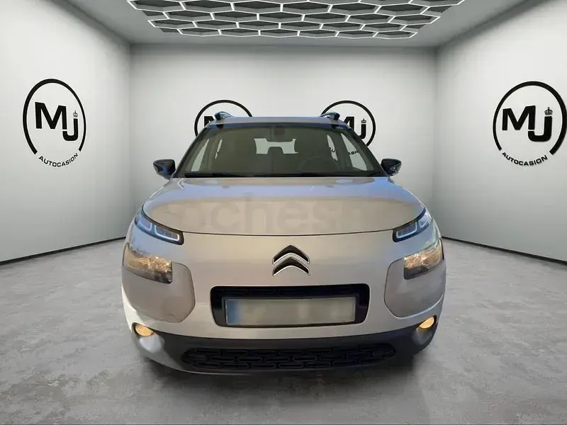 Usado Citroën C4 Feel 82 CV (60 kW) 2017 Blanco Berlina