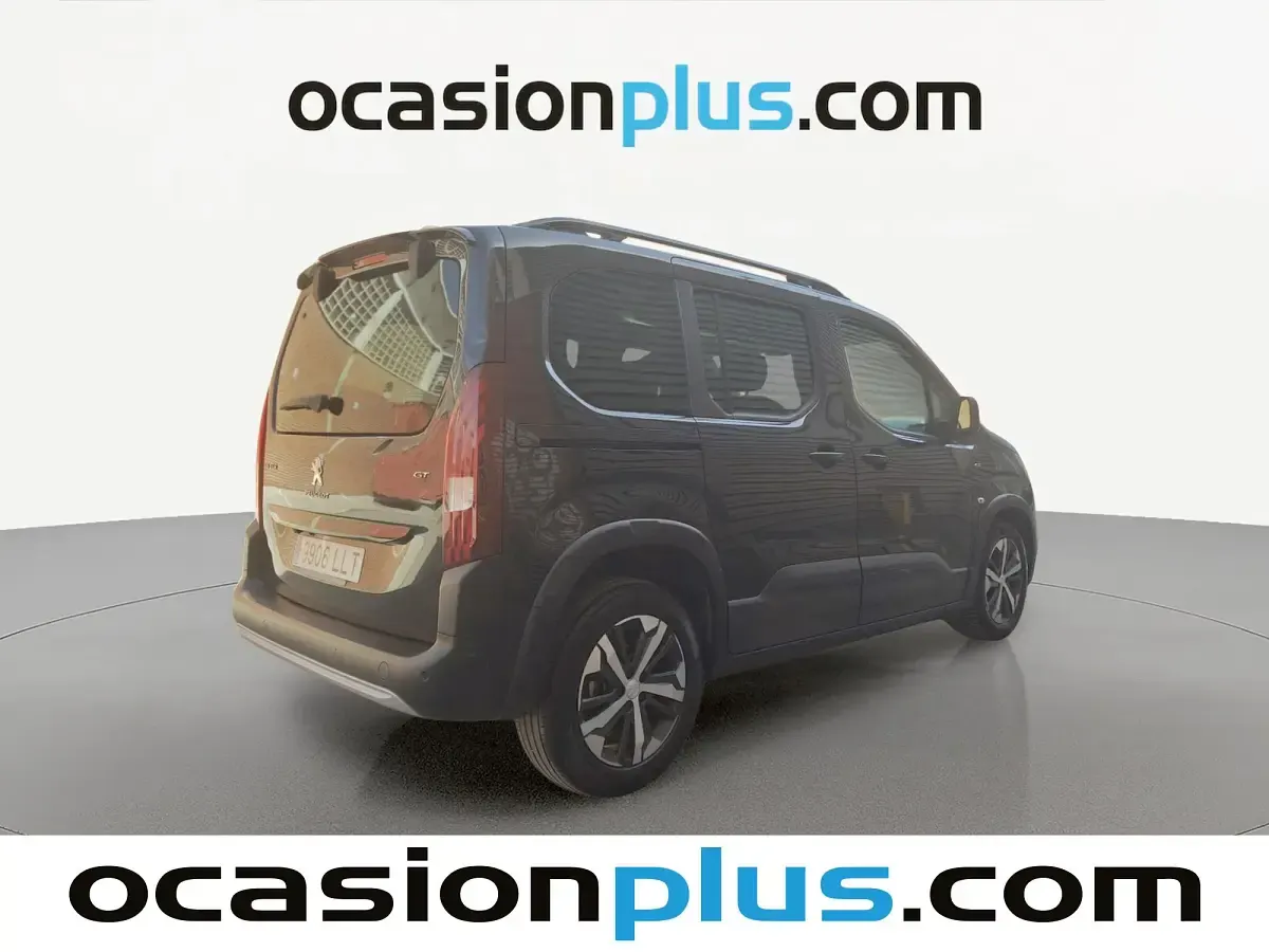 Usado Peugeot Rifter GT 131 CV (96 kW) 2021 Negro Monovolumen