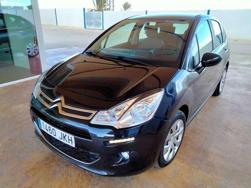 Usado Citroën C3 PureTech 82 CV (60 kW) 2015 Negro Utilitario