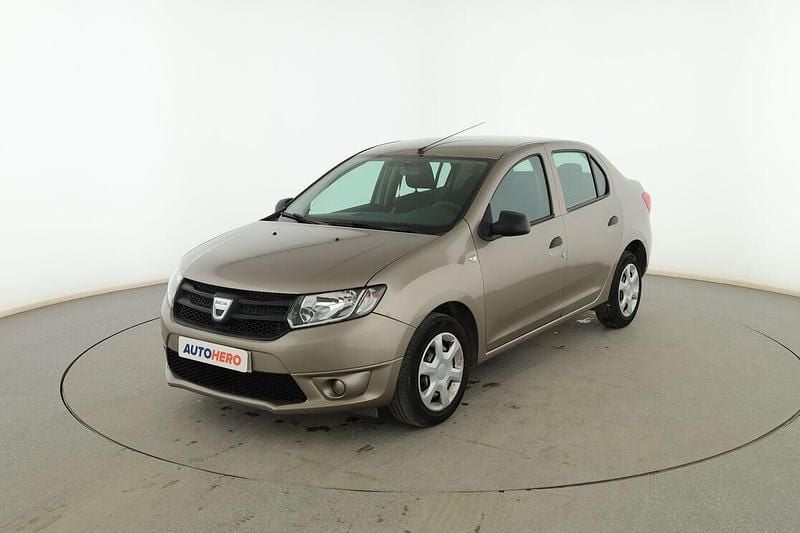 Usado Dacia Logan Ambiance 75 CV (55 kW) 2015 Gris Berlina