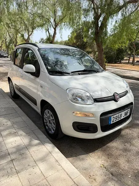 Usado Fiat Panda Easy 69 CV (50 kW) 2016 Blanco Utilitario
