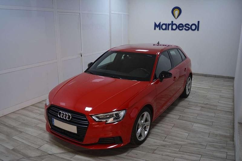 Usado Audi A3 Sportback 150 CV (110 kW) 2020 Rojo Utilitario
