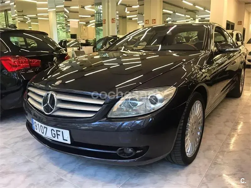 Usado Mercedes CL500 388 CV (285 kW) 2008 Marrón Coupe