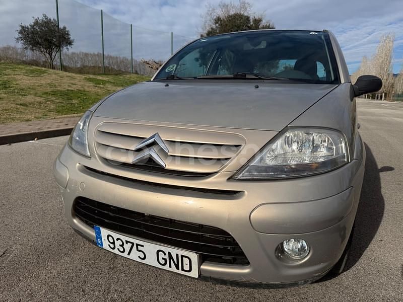 Usado Citroën C3 Exclusive 70 CV (51 kW) 2009 Beige Berlina