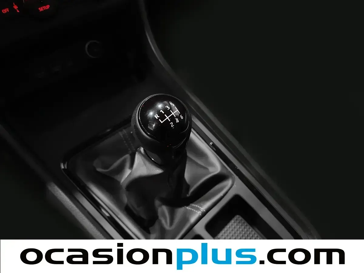 Usado Seat Ateca Ecomotive 115 CV (84 kW) 2020 Blanco SUV