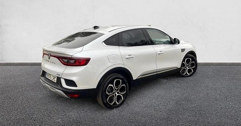Usado Renault Arkana RS Line 145 CV (106 kW) 2021 SUV