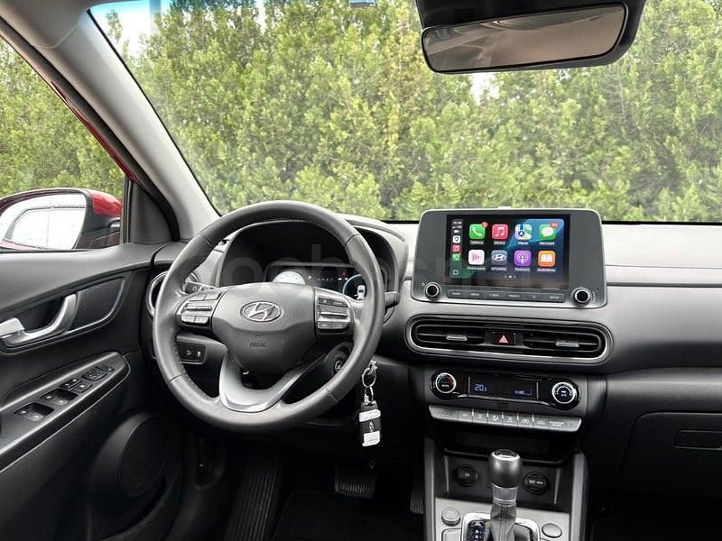 Usado Hyundai Kona 120 CV (88 kW) 2021 Granate SUV