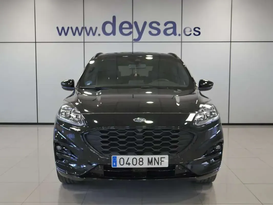 Usado Ford Kuga ST-Line X 224 CV (164 kW) 2024 Negro SUV