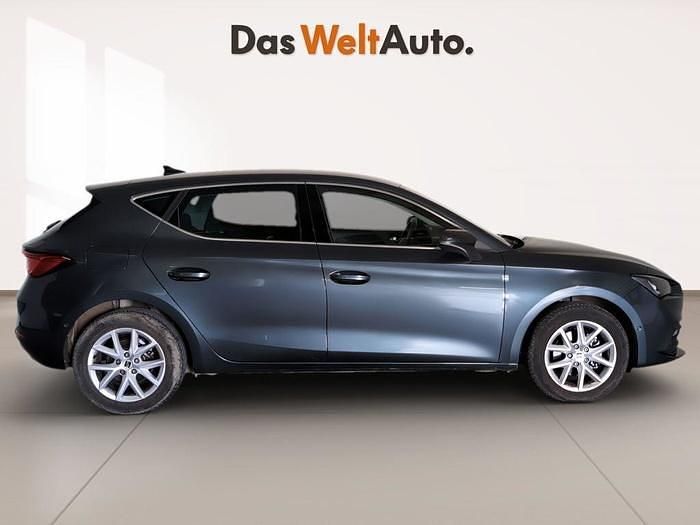Usado Seat Leon Style 116 CV (85 kW) 2025 Gris