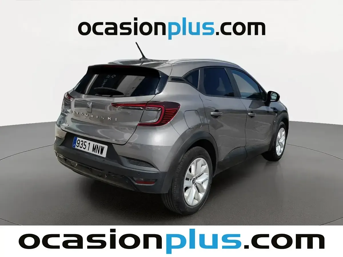 Usado Mitsubishi ASX Motion 91 CV (66 kW) 2024 Gris SUV