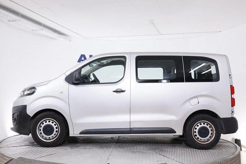 Usado Citroën Jumpy 115 CV (84 kW) 2018 Plata Monovolumen