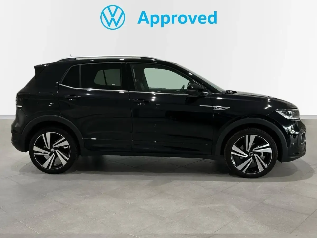 Usado VW T-Cross Sportline 150 CV (110 kW) 2026 Negro SUV