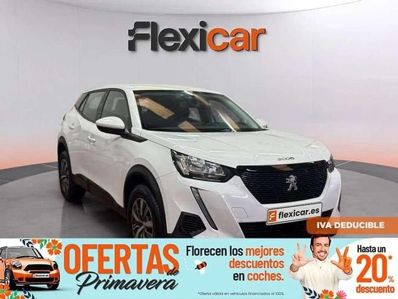 Usado Peugeot 2008 Active 101 CV (74 kW) 2021 Blanco SUV