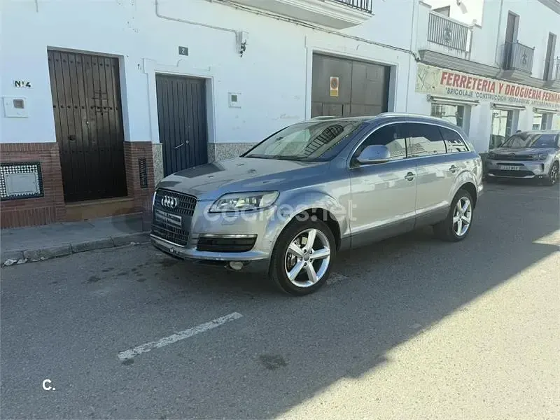 Usado Audi Q7 233 CV (171 kW) 2007 Gris / plata SUV