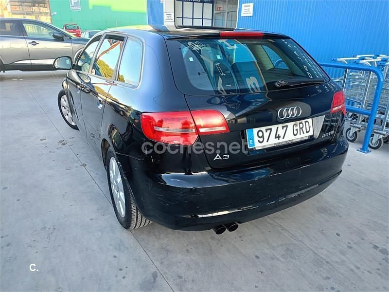 Usado Audi A3 105 CV (77 kW) 2009 Negro Utilitario
