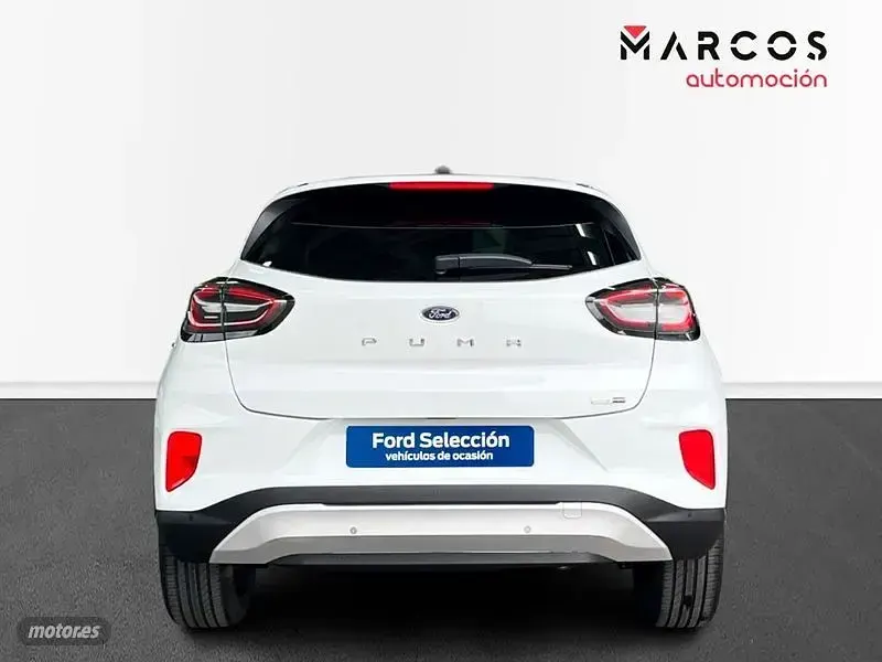 Usado Ford Puma Titanium 125 CV (91 kW) 2023 Blanco SUV