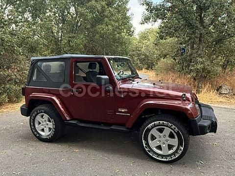 Usado Jeep Wrangler Sahara 177 CV (130 kW) 2009 Granate SUV