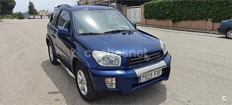 Usado Toyota RAV4 Sol 150 CV (110 kW) 2002 Azul SUV