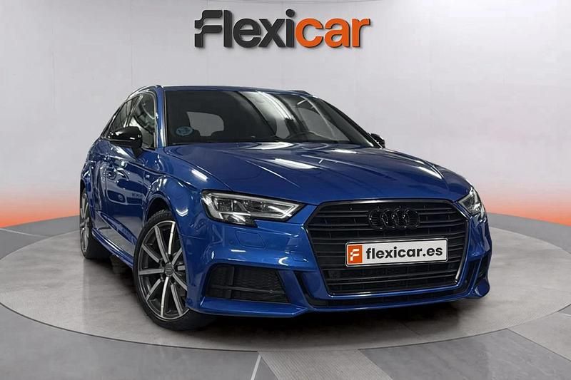 Usado Audi A3 Premium 150 CV (110 kW) 2019 Azul Berlina