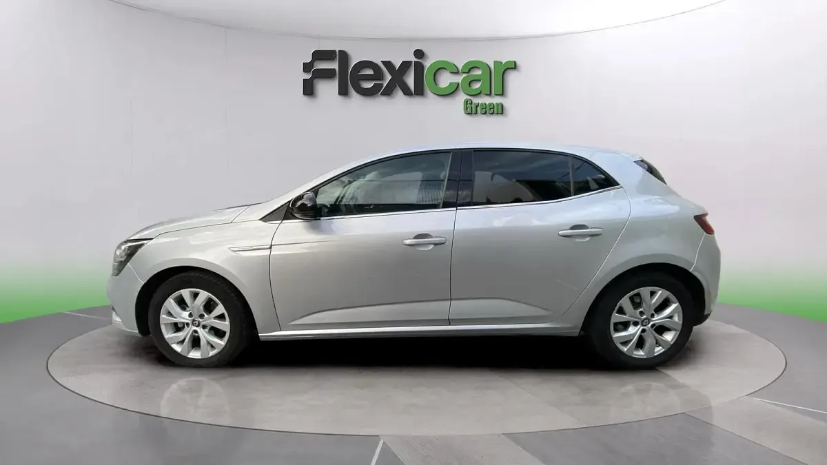 Usado Renault Mégane IV LIMITED 140 CV (102 kW) 2020 Gris Utilitario