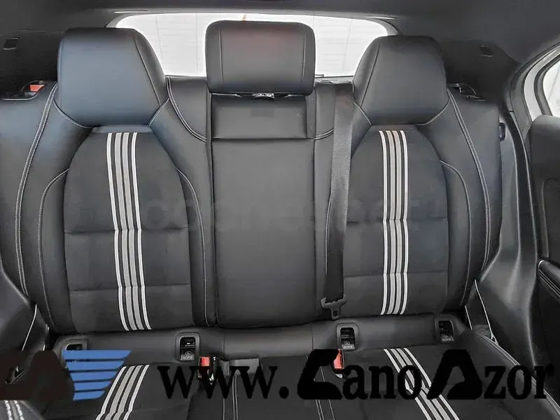 Usado Mercedes A220 177 CV (130 kW) 2018 Blanco Berlina