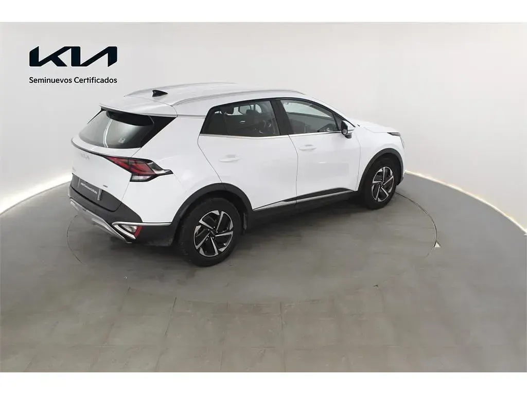 Usado Kia Sportage 150 CV (110 kW) 2024 Blanco SUV