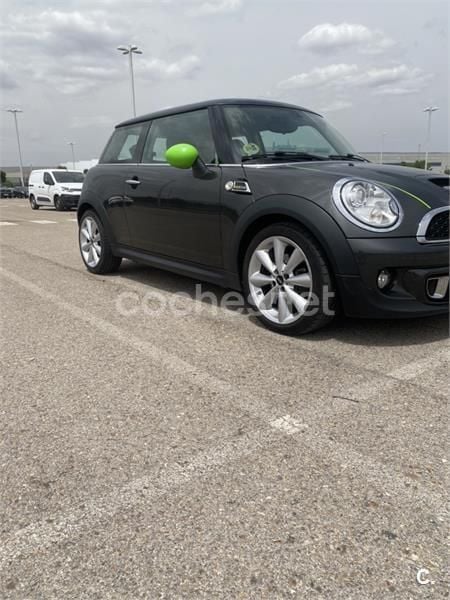 Usado Mini Cooper SD 143 CV (105 kW) 2014 Gris / plata Utilitario