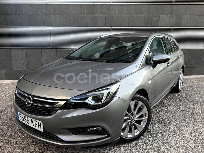 Usado Opel Astra Excellence 136 CV (100 kW) 2017 Marrón Familiar