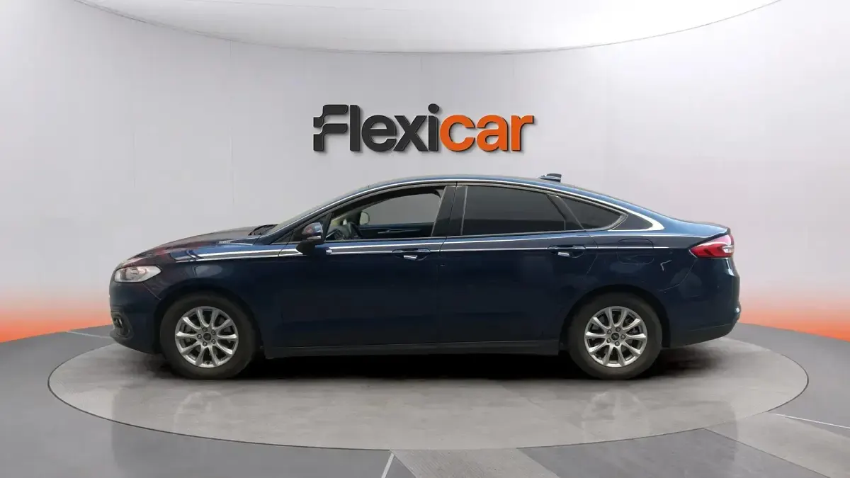Usado Ford Mondeo ST-Line 188 CV (138 kW) 2021 Negro Familiar
