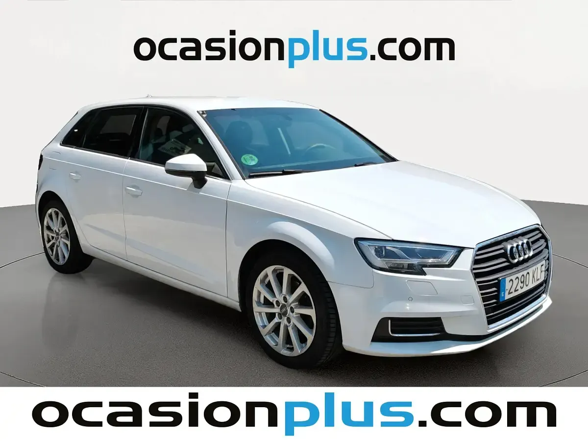 Usado Audi A3 Sportback Design 116 CV (85 kW) 2018 Blanco Utilitario