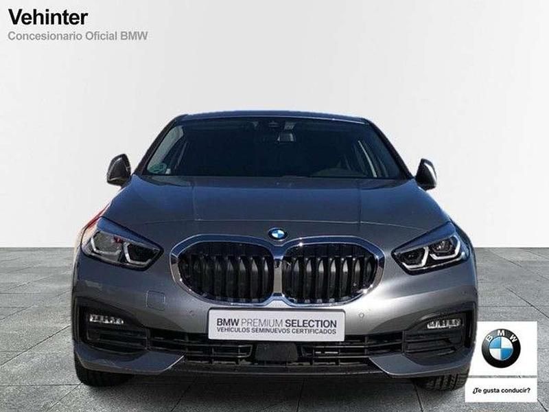 Usado BMW 118 150 CV (110 kW) 2024 Gris Utilitario