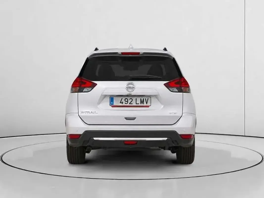 Usado Nissan X-Trail Acenta 150 CV (110 kW) 2021 Gris SUV