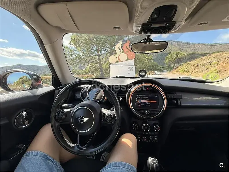 Usado Mini Cooper 136 CV (100 kW) 2018 Rojo Utilitario