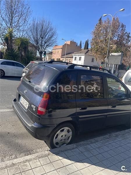 Azul Usado 2004 Hyundai Matrix GLS Monovolumen | 1300 € - Imagen 1/3