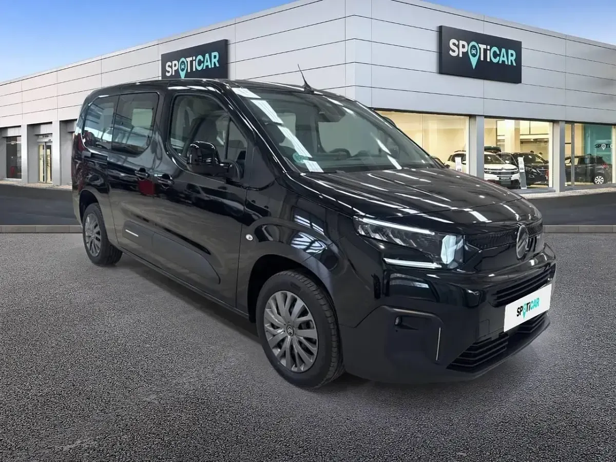 Usado Citroën Berlingo 130 CV (95 kW) 2025 Negro Monovolumen