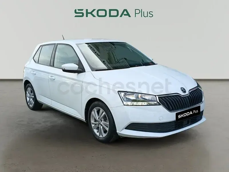 Usado Skoda Fabia Ambition 95 CV (69 kW) 2021 Blanco Utilitario