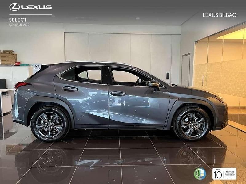 Usado Lexus UX 300h 199 CV (146 kW) 2025 Gris SUV