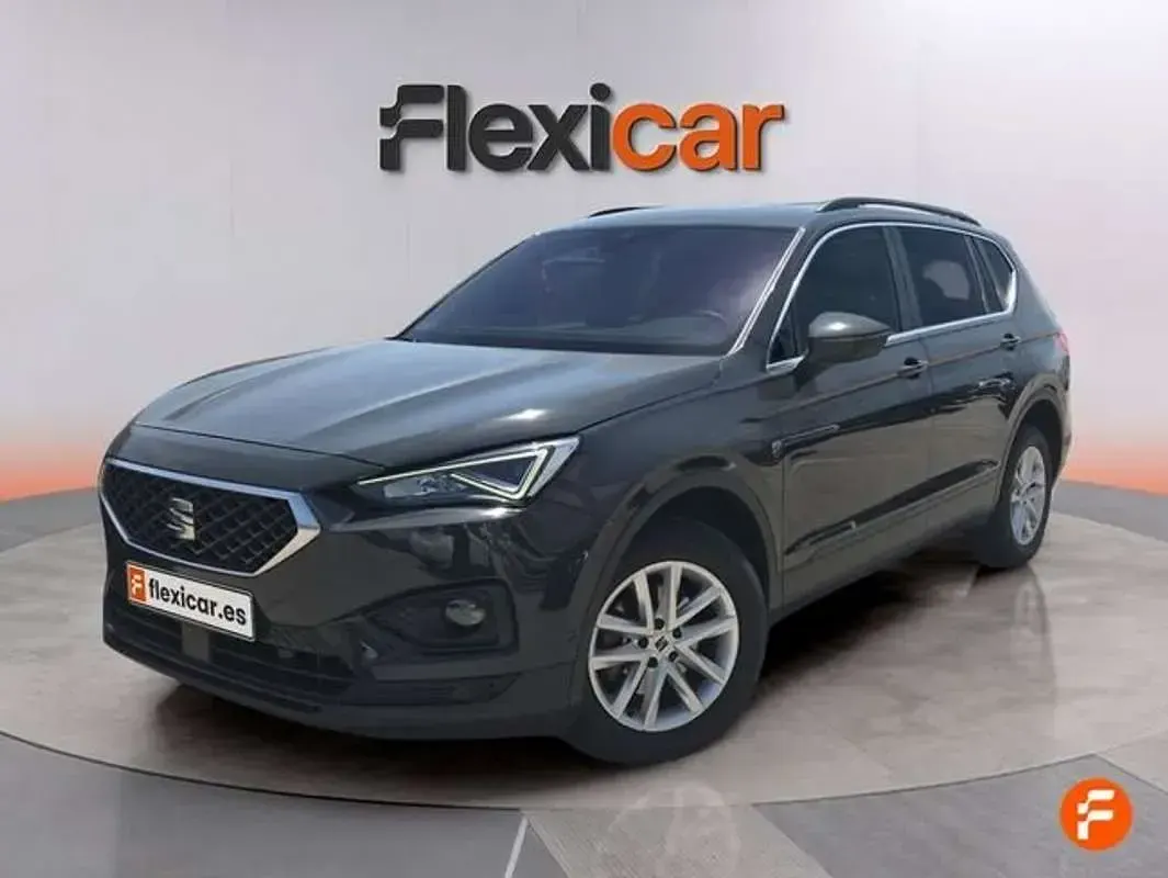 Usado Seat Tarraco Style 150 CV (110 kW) 2022 Gris SUV